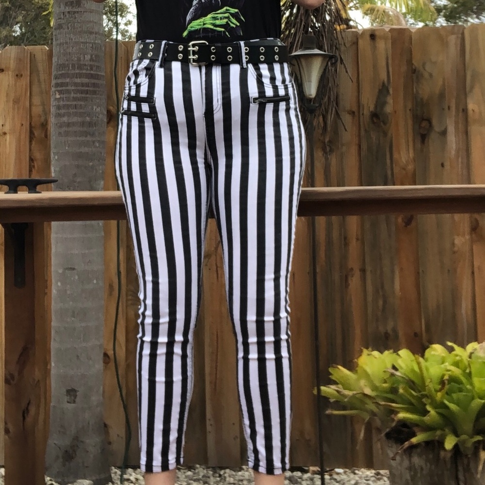 B&W striped pants
